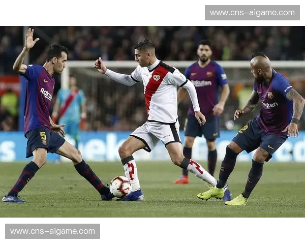 巴列卡诺球员西斯红牌罚下，场上冲突一度中断比赛