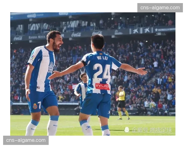 神秘人前锋埃琳娜·德尔·多恩表示身体状态良好，对新赛季感到兴奋